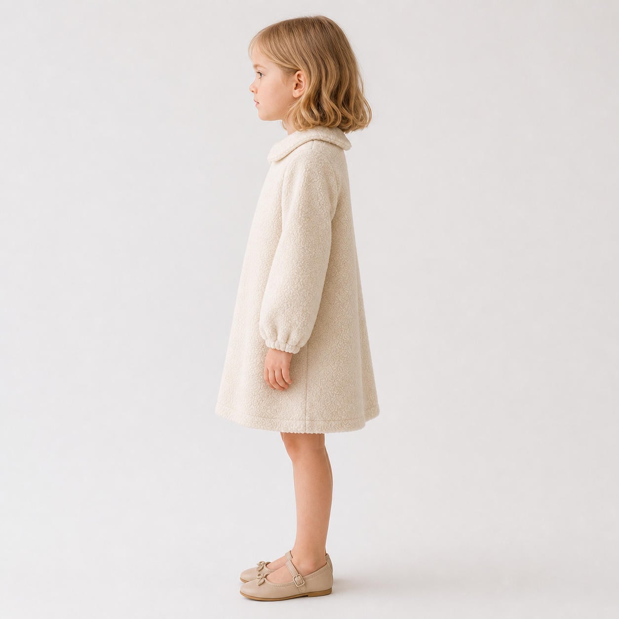 Winterkleid aus Fleece für Mädchen mit Bubikragen und Bischofsärmeln – Ansicht 3
