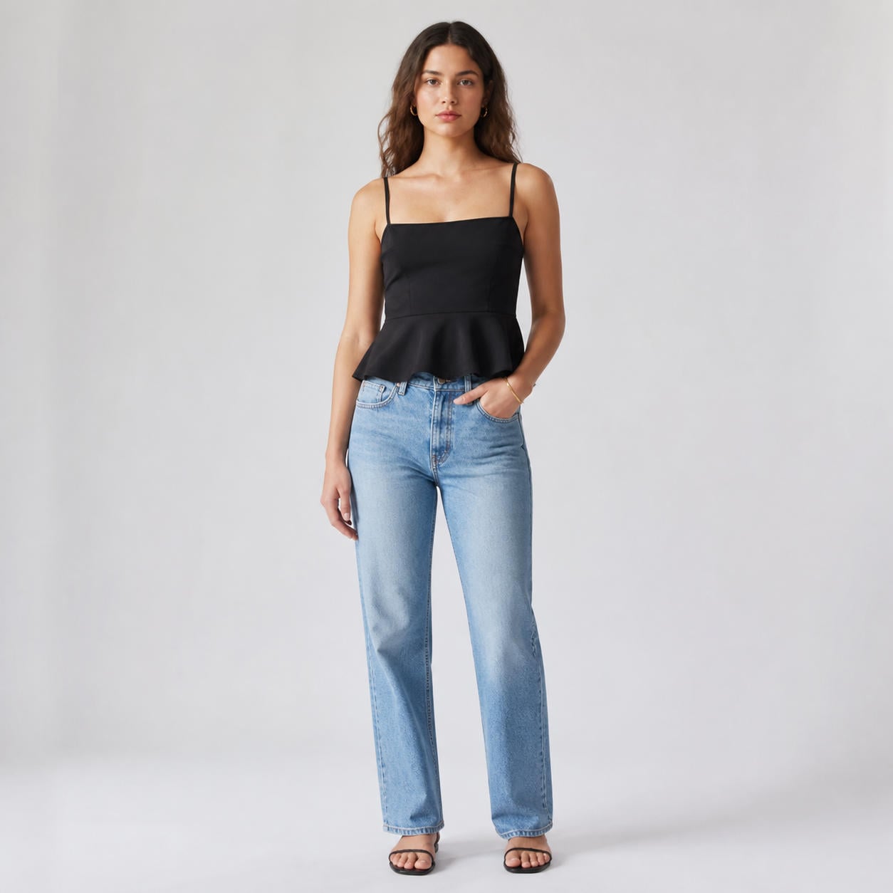 Babydoll-Crop-Top mit Schößchen und Spaghettiträgern