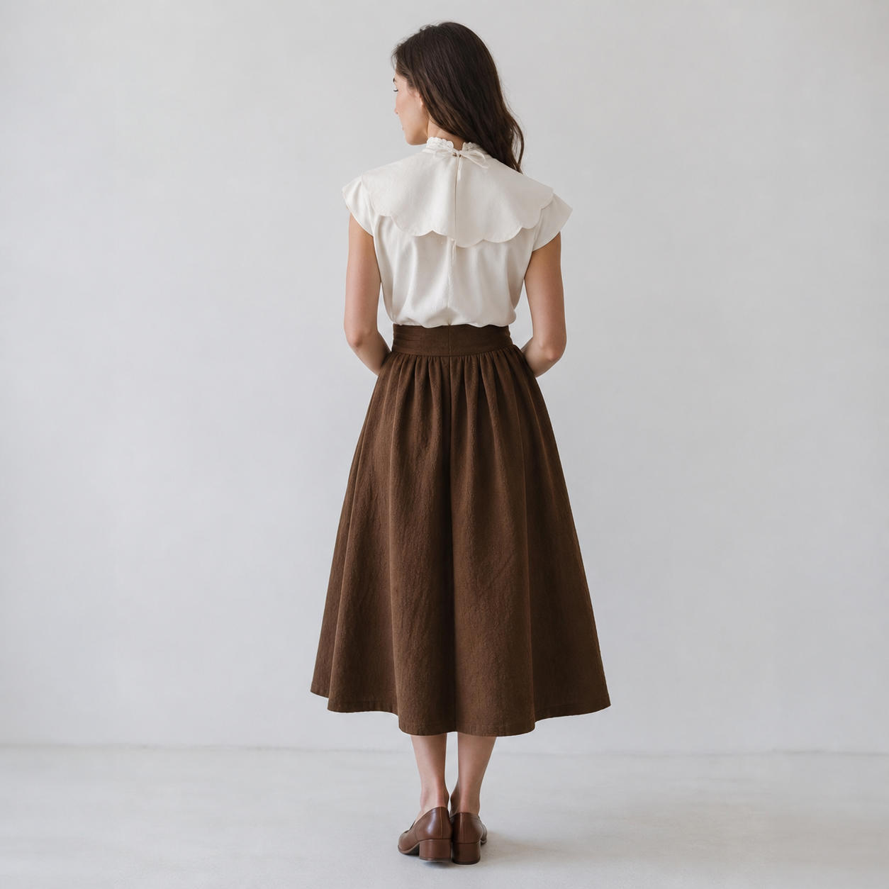 Vintage Scalloped Detachable Collar with Bow Tie – view 2