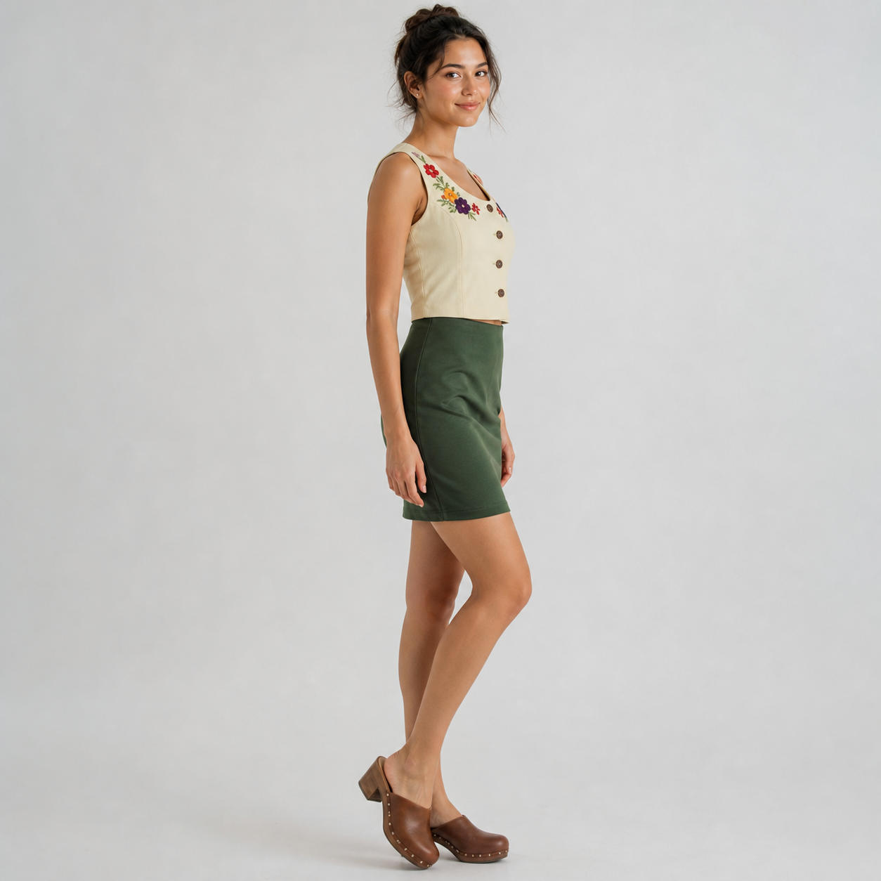 Cottagecore Set with Floral Embroidered Vest and Pencil Skirt – view 3