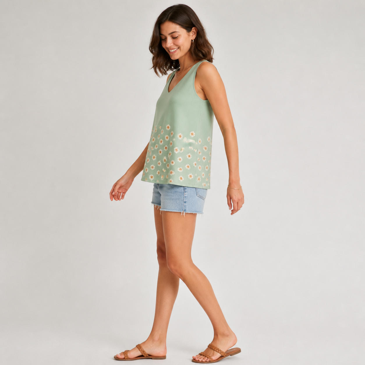Relaxed Fit Sleeveless V-Neck Summer Linen Top – view 3
