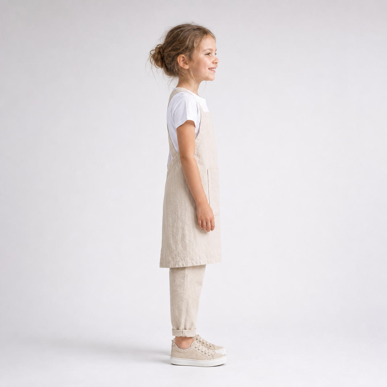 Kids Linen Crossback Apron – view 3