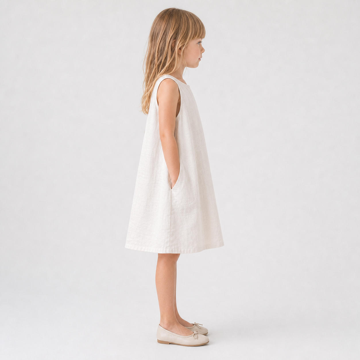 Girls Linen Trapeze Dress with Pockets and Back Buttons – view 3