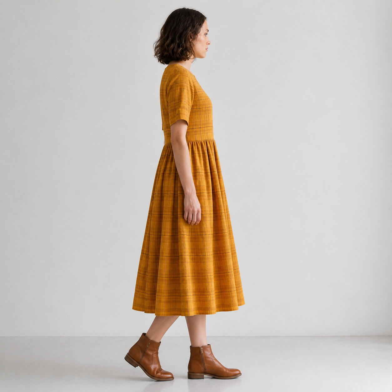 Gathered Waist A-Line Linen Dress – view 3