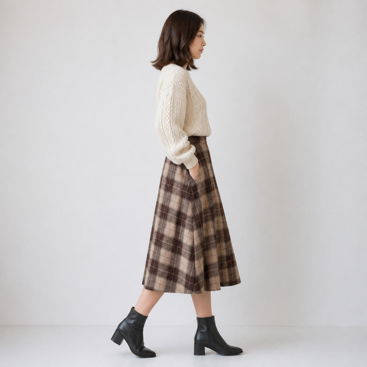 Linen A-Line Midi Skirt with Pockets – view 3