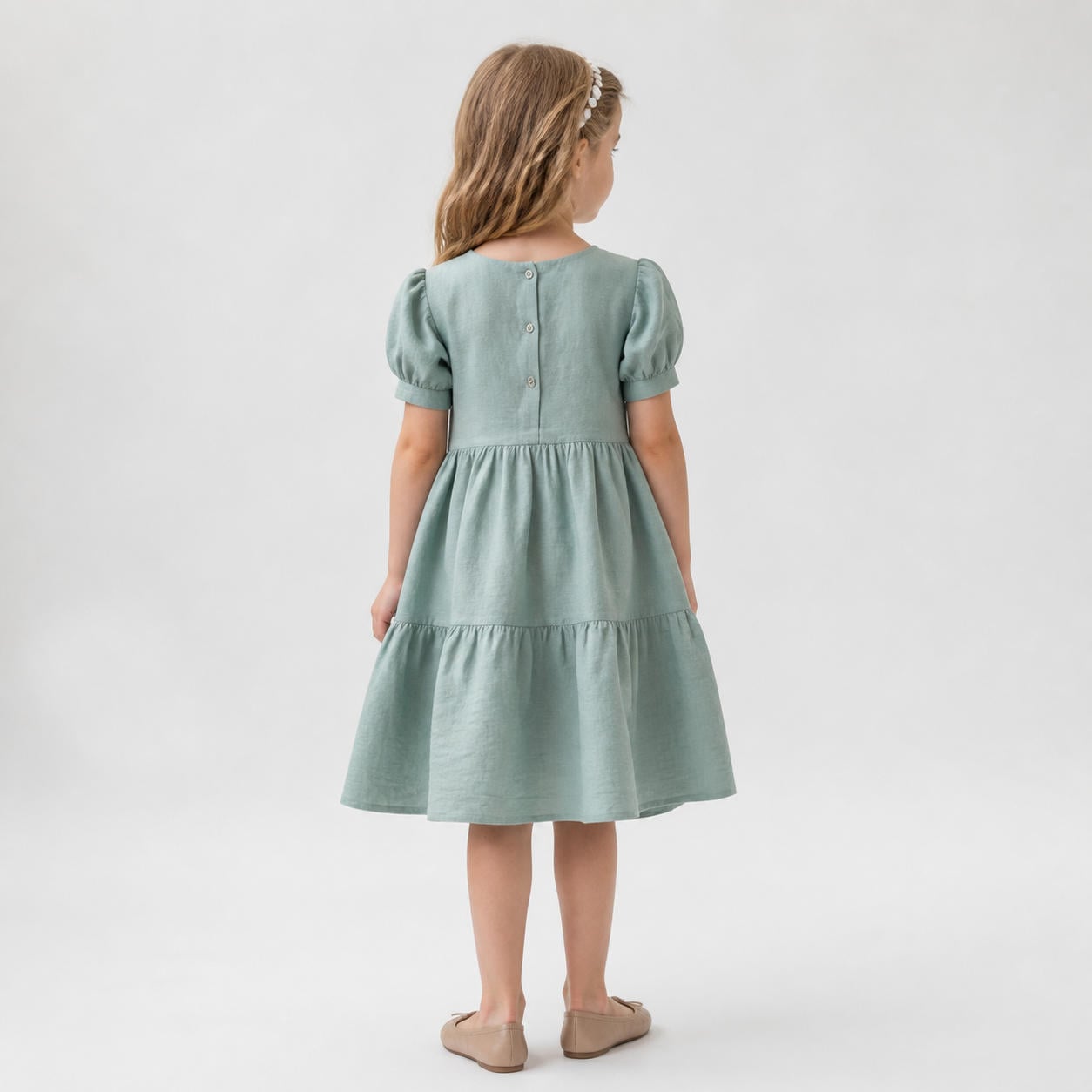 Rustikales Leinen-Stufenkleid mit Bischofsärmeln – Ansicht 2